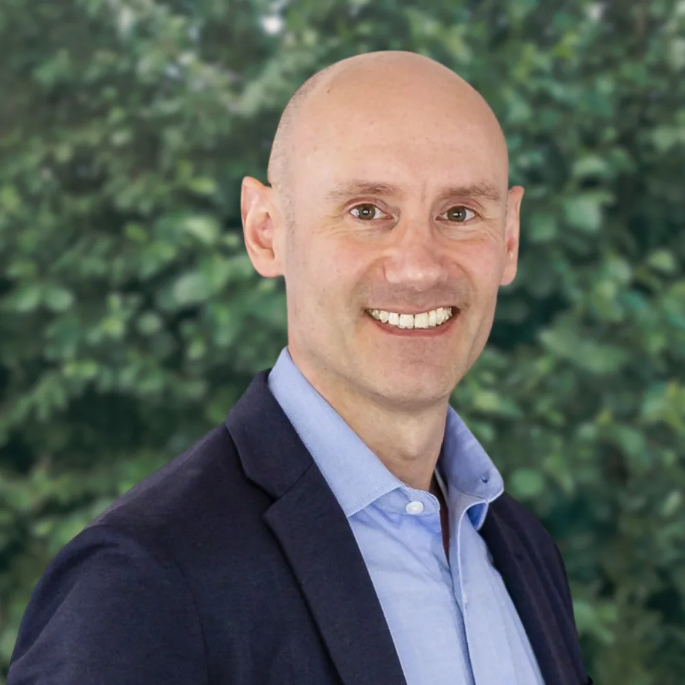 Adam Hunter Headshot